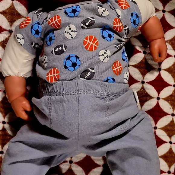 ONESIES TWO PIECE TOP AND BOTTOM SIZE 3-6 MONTHS NWOT - Picture 1 of 4